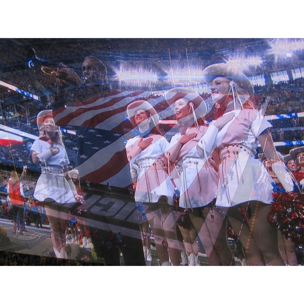 RetteWhiteBlue's tweet photo. God bless America!  Have a safe and fun 4th of July! http://t.co/nXlCxegqy2