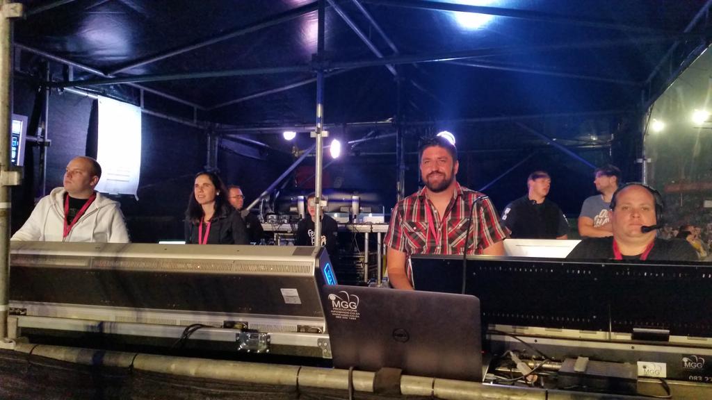 Produksie span by <a href="/Innibosfees/">Innibos Kunstefees</a> @JohanJSF <a href="/BarryPret79/">Barry Pretorius</a> <a href="/Murray_Lubbe/">Murray Lubbe</a> en #Deedee