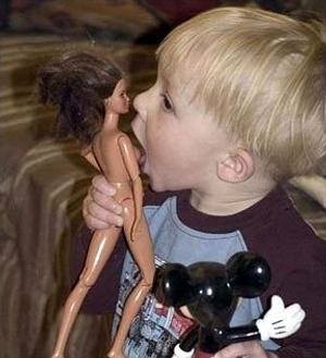 FindTheRedBaron's tweet photo. #ImABossAt sucking boobs http://t.co/oZxTmUIDyI