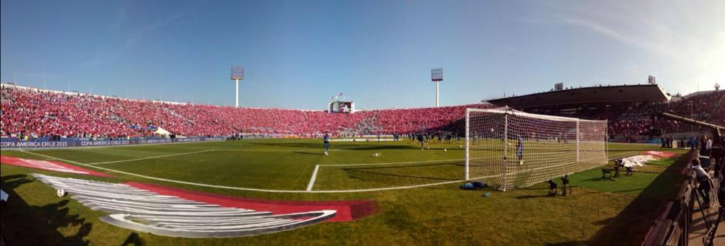 Rsierraplus's tweet photo. Lágrimas de felicidad de los Chilenos. Ganar por primera vez. El Nacional de Santiago. Estar ahí. #CopaAmericaPlus http://t.co/OJ1llQPqiD