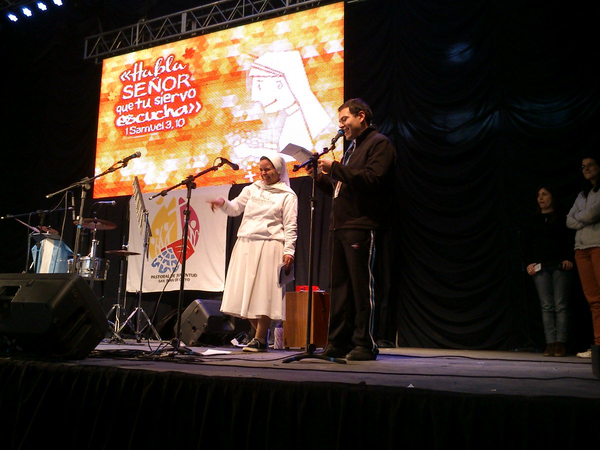 Gusti230's tweet photo. #JDJ2015 GRANDES TESTIMONIOS!!!! http://t.co/Vt8MNKqsvO