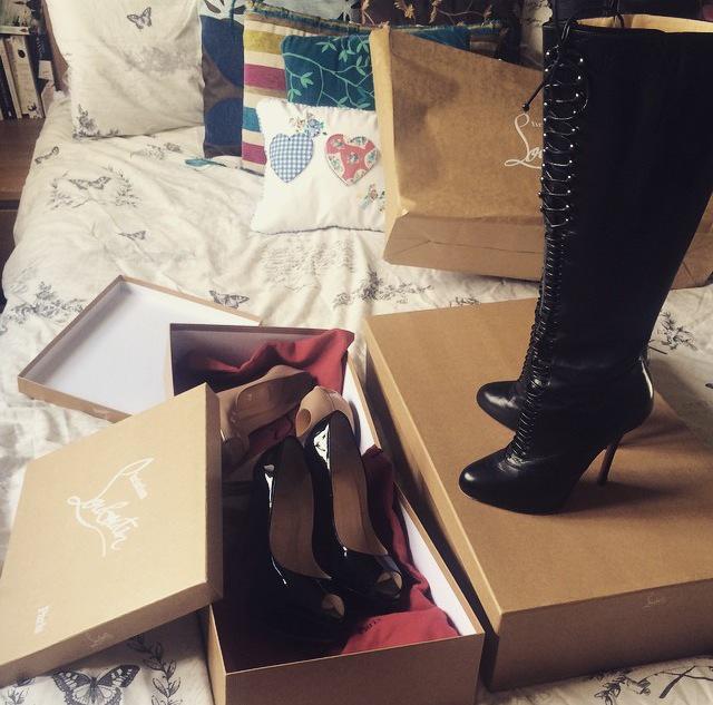 ClareClneaves's tweet photo. #LoveMyLoubis #ShoeObsessed http://t.co/G5wWu8thRD