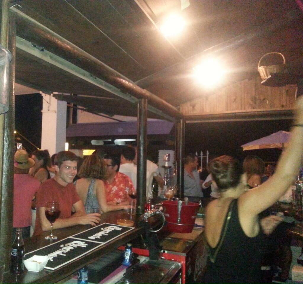 MamboBeachMatal's tweet photo. Esta noche....😳😳😳😳😳!!!!👀👀😁👏🏾🍹🎉🌞✌🏽️❤️😊😘🍹🍹🍹🍹 http://t.co/xvb0qrOm3H
