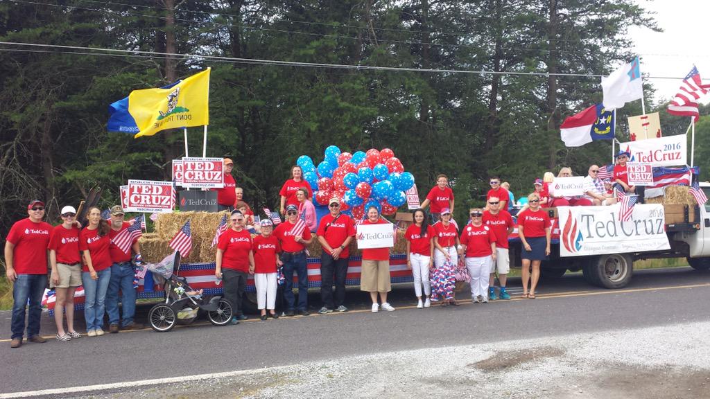 CruzCrew at at the July 4th parade in Faith, NC r/TedCruz