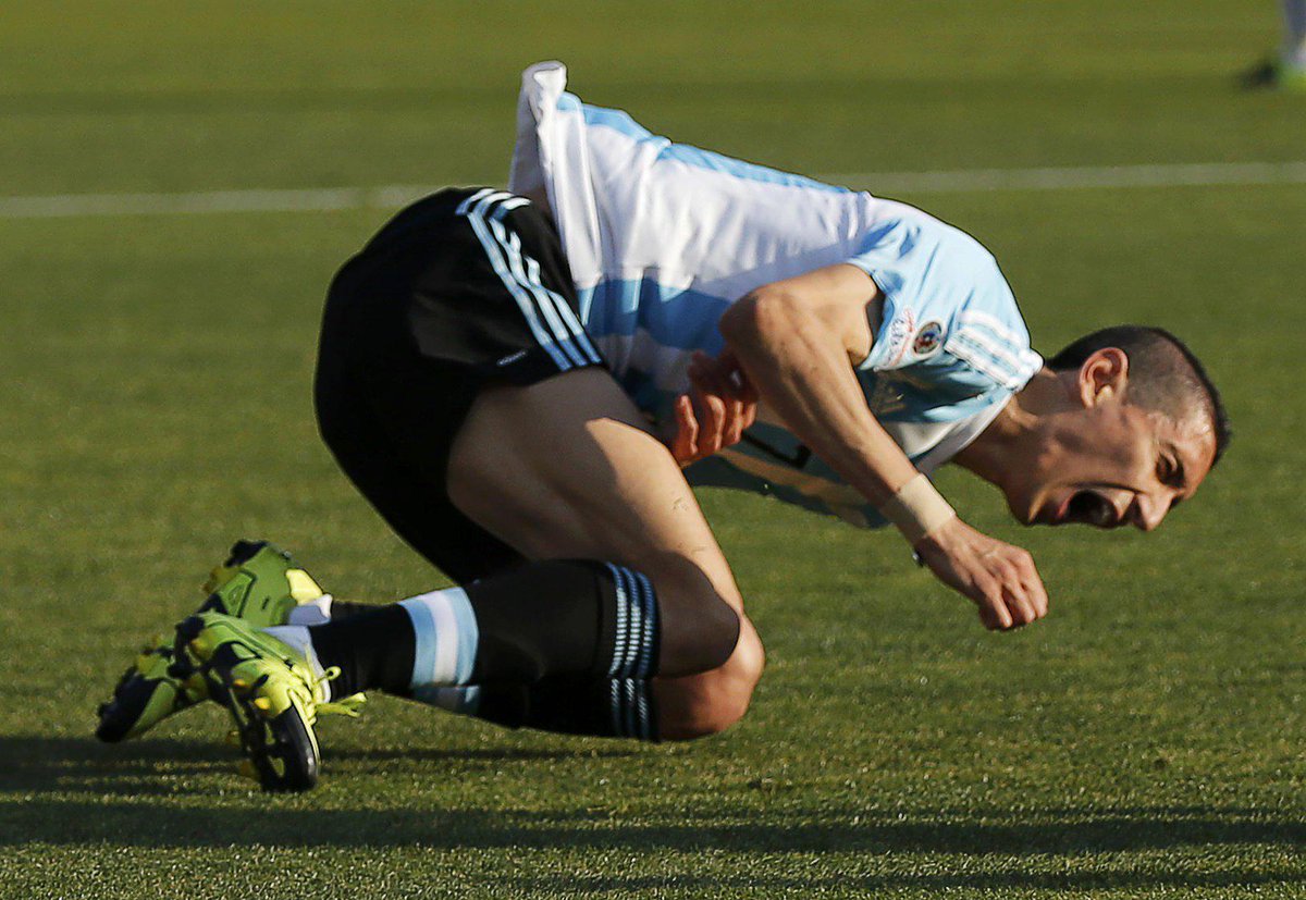 Man United’s Angel Di Maria lasted only 29 minutes of the Copa America final, hamstring injury