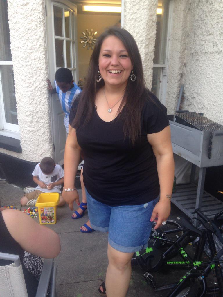 blestcdm's tweet image. My wifey out up London tonite, happy bday gorgeous have a good one....love ya xx