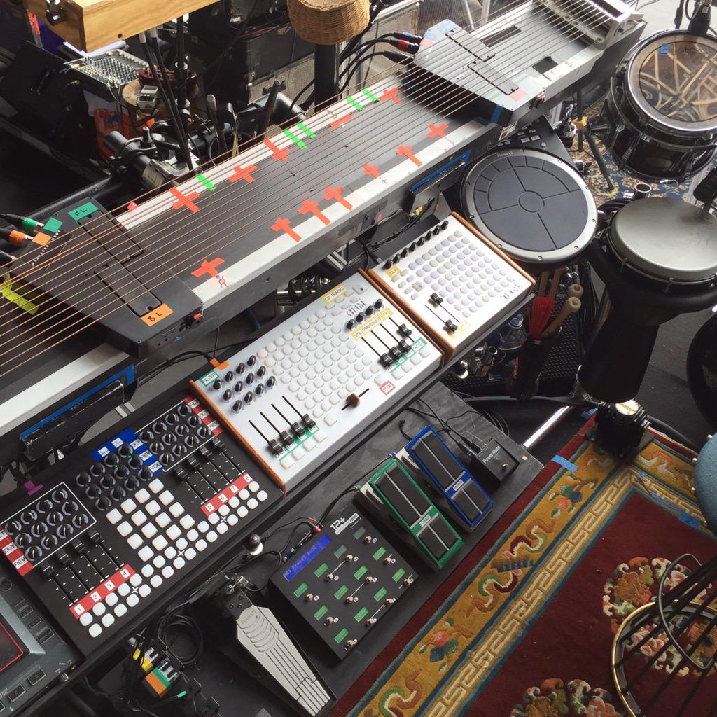 Nerdmatics's tweet photo. The beam and his associates | #nerdmatics prepping for Night Two the #GratefulDead #FareTheeWell #dead50 http://t.co/Wkm5zw7Mi3