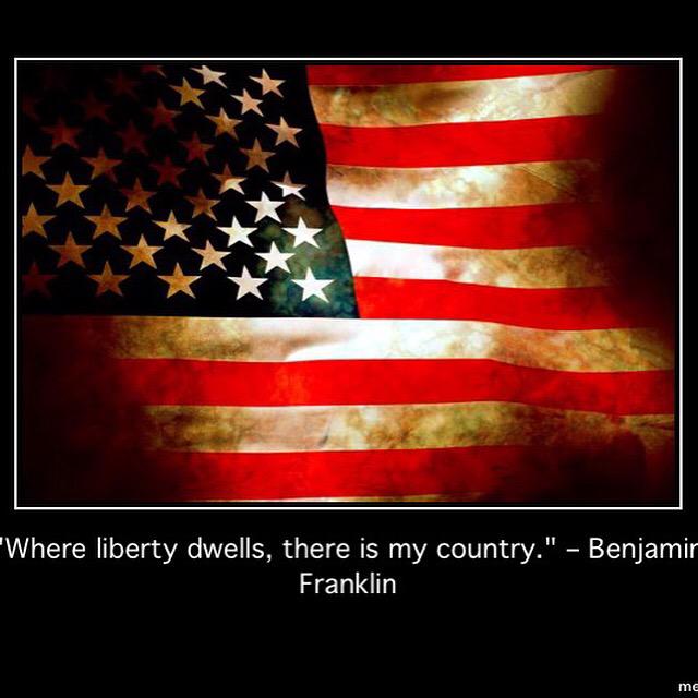 AJStudioDesigns's tweet photo. Happy Independence Day!  Be Safe and have a great weekend!#independenceday #4thofjuly #liberty #freedom #ajstudio http://t.co/95bYPACyCf