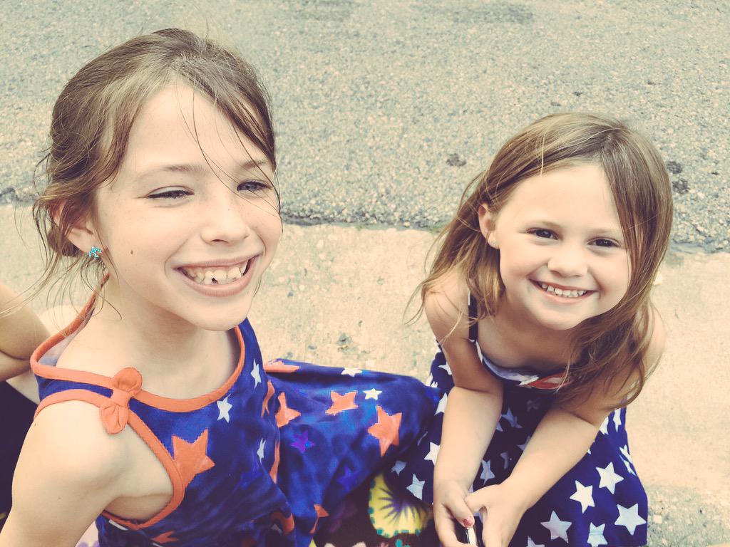 bdmattke's tweet photo. celebrating #4thofjuly in our #jumpingbeans dresses #LifeAtKohls http://t.co/KuGPR51SZz