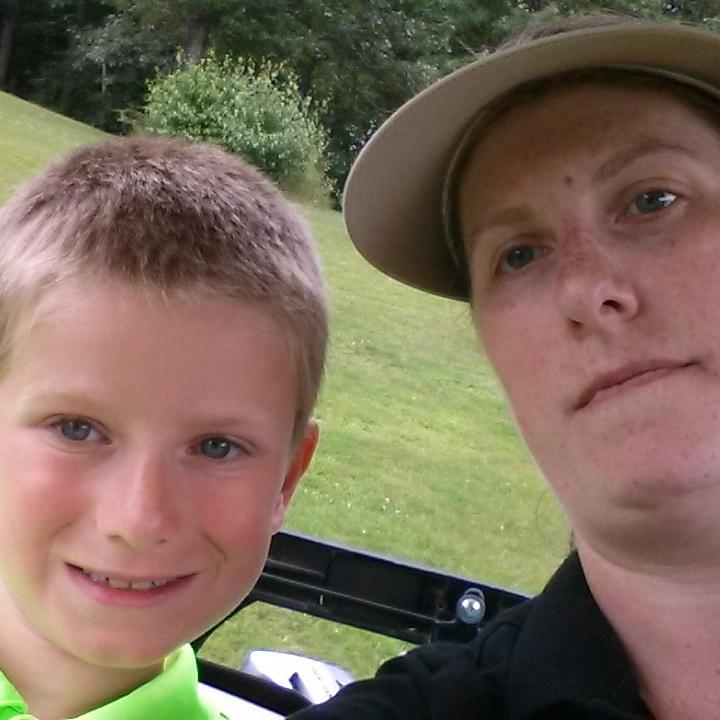 AngelaMosscrop's tweet photo. Celebrating the 4th with the boys first round of golf. #grotoncountryclub #familytime http://t.co/FLo2BNP6u1