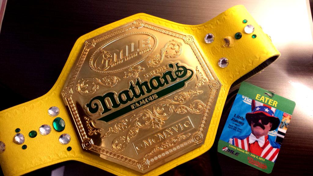 MattStonie's tweet photo. Today I claimed a belt that hasn't changed hands in 8 years.
62 Hot Dogs in ten minutes.
#Happy4thJuly http://t.co/0Ao0cXh60R