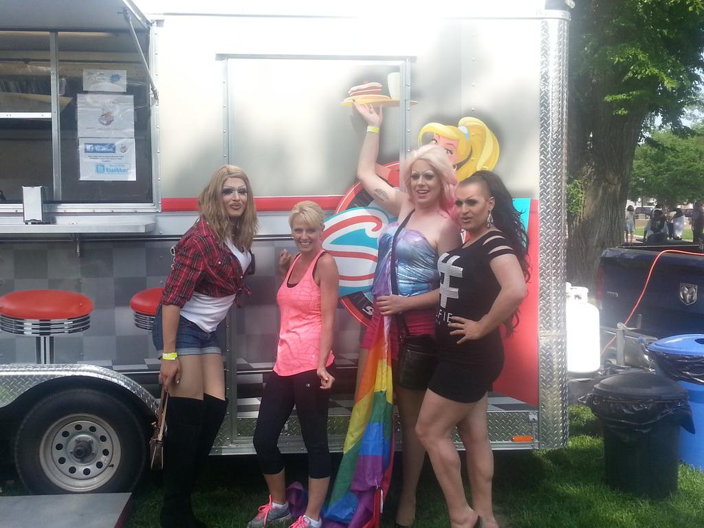 SparkiesDiner's tweet photo. Had a fabulous time in Galt Gardens @LethPrideFest You all looked great and put on an amazing event! http://t.co/xkMFiNwGzE
