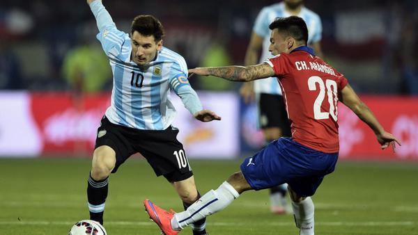 Telemetro's tweet photo. ¿Qué te pareció la final de la Copa América? #CAChileRPC http://t.co/OtsQhuuhpD