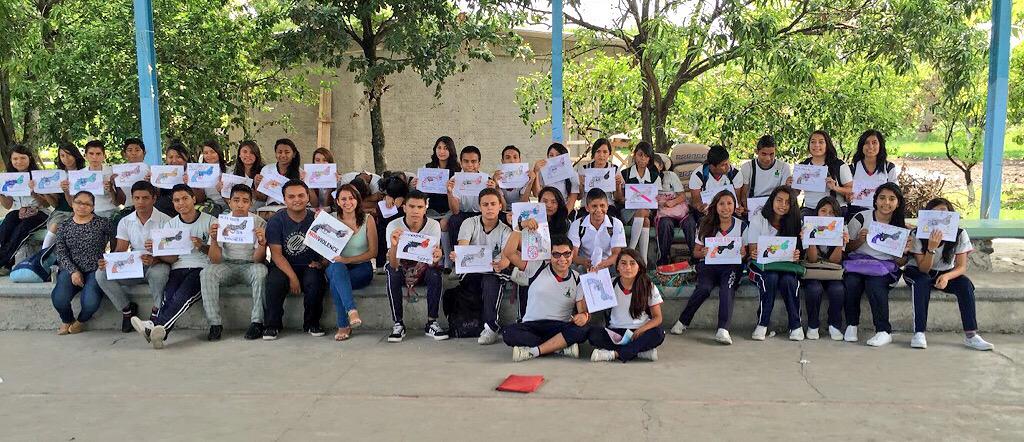 Thanks to the volunteers for having an initiative that brings a positive change in society! http://t.co/pOs5HsxJyD