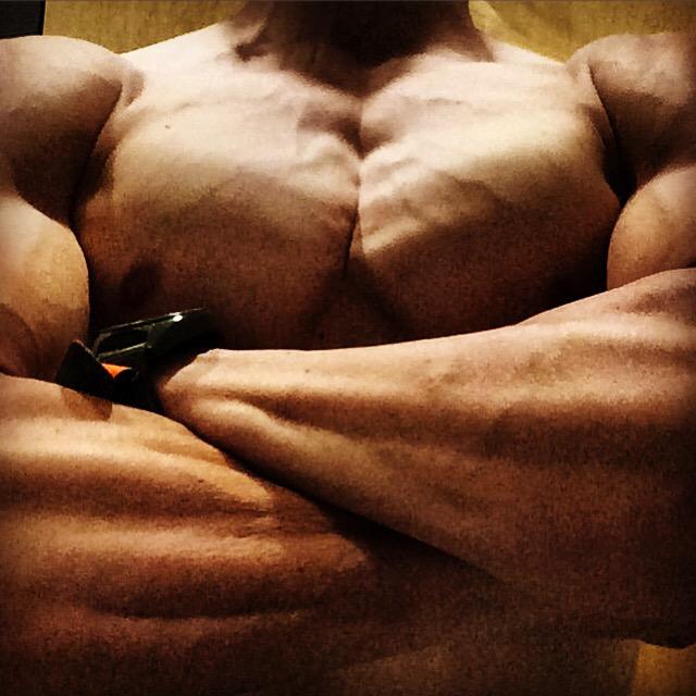 letaboycry1's tweet photo. #aesthetic#aesthetics#lats#bodybuilder#beast#beastmode#fit#fitness#flexfriday#gymshark#gains#muscle http://t.co/pJRgAwJvYu