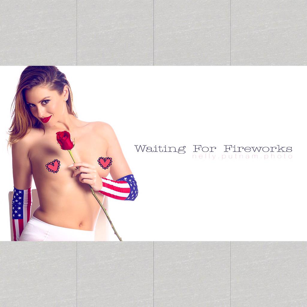 nellyputnam's tweet photo. Happy 4th of July http://t.co/axsBnnSvL7