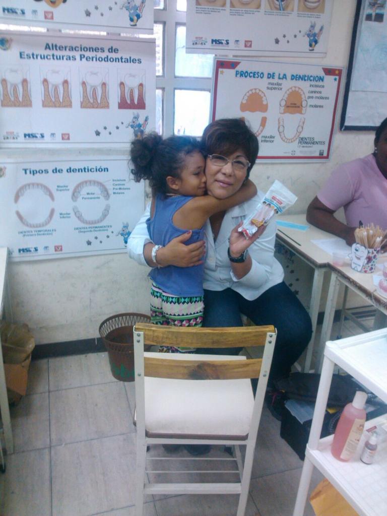 SOVEMIC's tweet photo. Hoy en la jornada en ciudad zamorana cua médicos en revolución http://t.co/fB2LvyJjxb