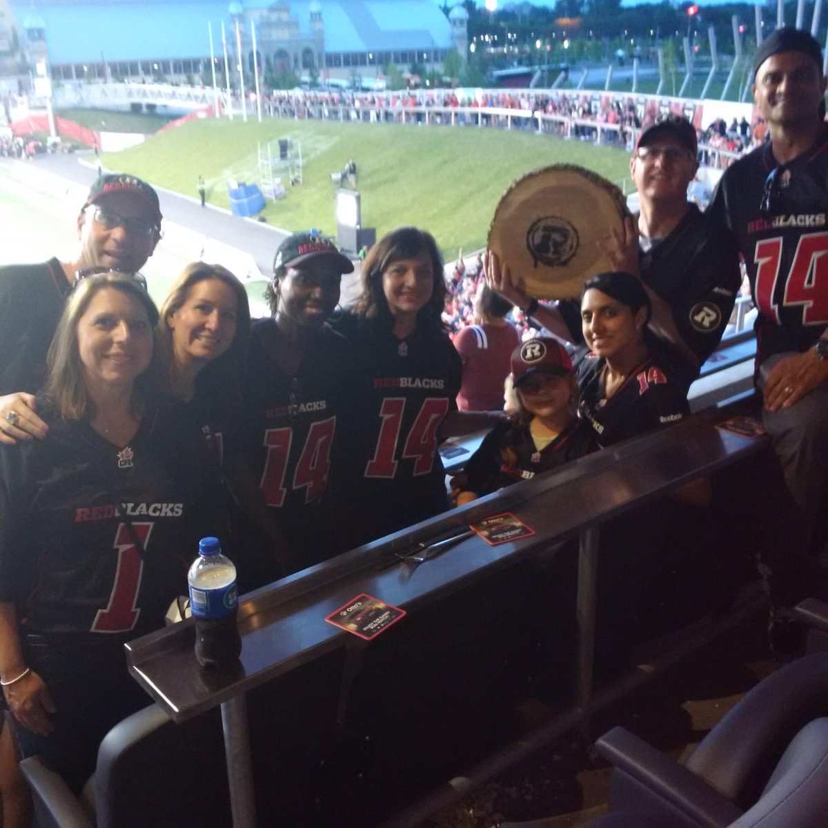 TD_Canada's tweet photo. What a great night @TD_Place &amp; a great #RedBlacks game! Looking forward to the rest of the season! http://t.co/pBqPzF6hsQ