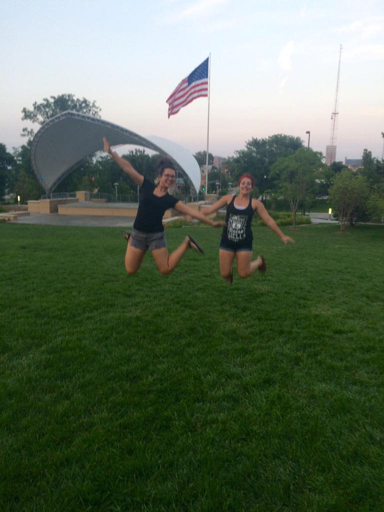 SoraBlock's tweet photo. Our many attempts to take cool pics in front of the flag #hbamerica #homaha http://t.co/iirP1S44kw