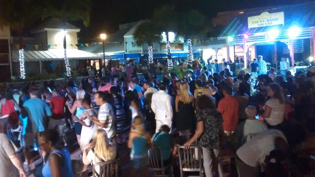 Hundreds celebrating 4th of July st Count Basie Square Port Lucaya Marketplace