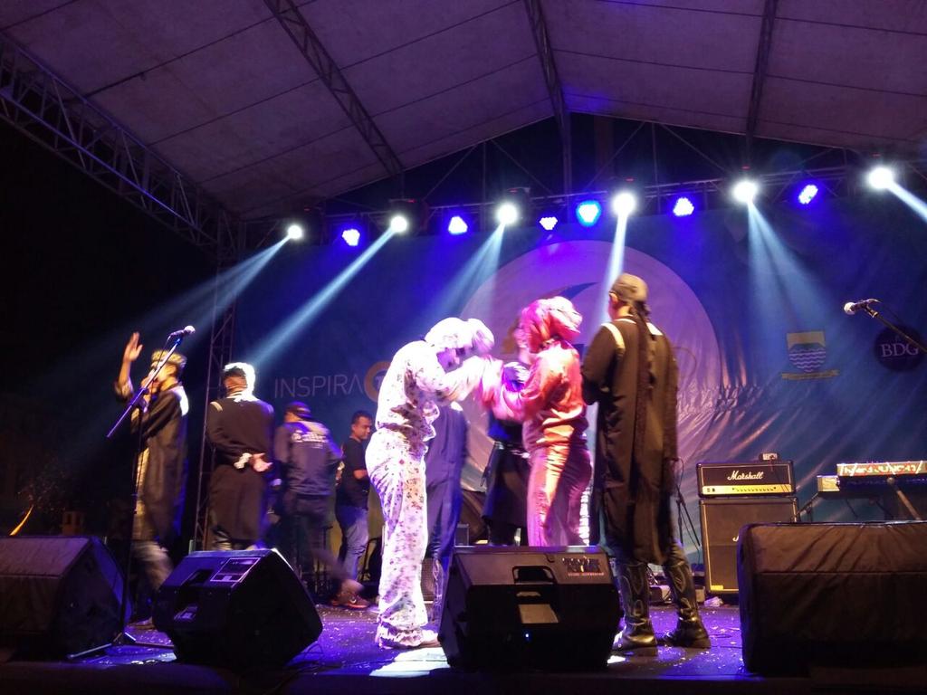 @inspiratvID <a href="/bandKUBURAN/">KUBURAN Band Official</a> acara semalam inspira cinta ramadhan