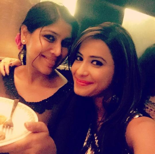 kirthi_sweet's tweet photo. #SakshiTanwar mrng #Sakshians New pic revealed @shikha_8176 @AbhivyaktiRAYA @priyanka_rk @lovly_priya @sakshipriyam http://t.co/tx68KtTTOr