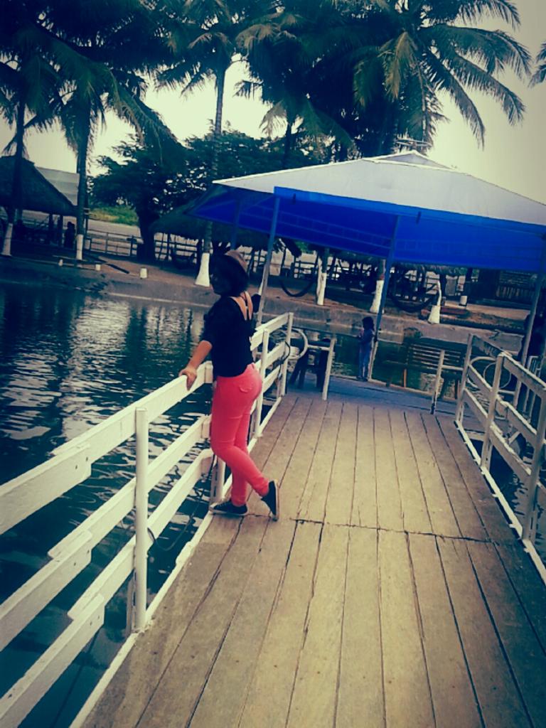 ElizabtrM's tweet photo. 😍😍😍🙈🙈🙈✌✌ http://t.co/Z93LnAIrde