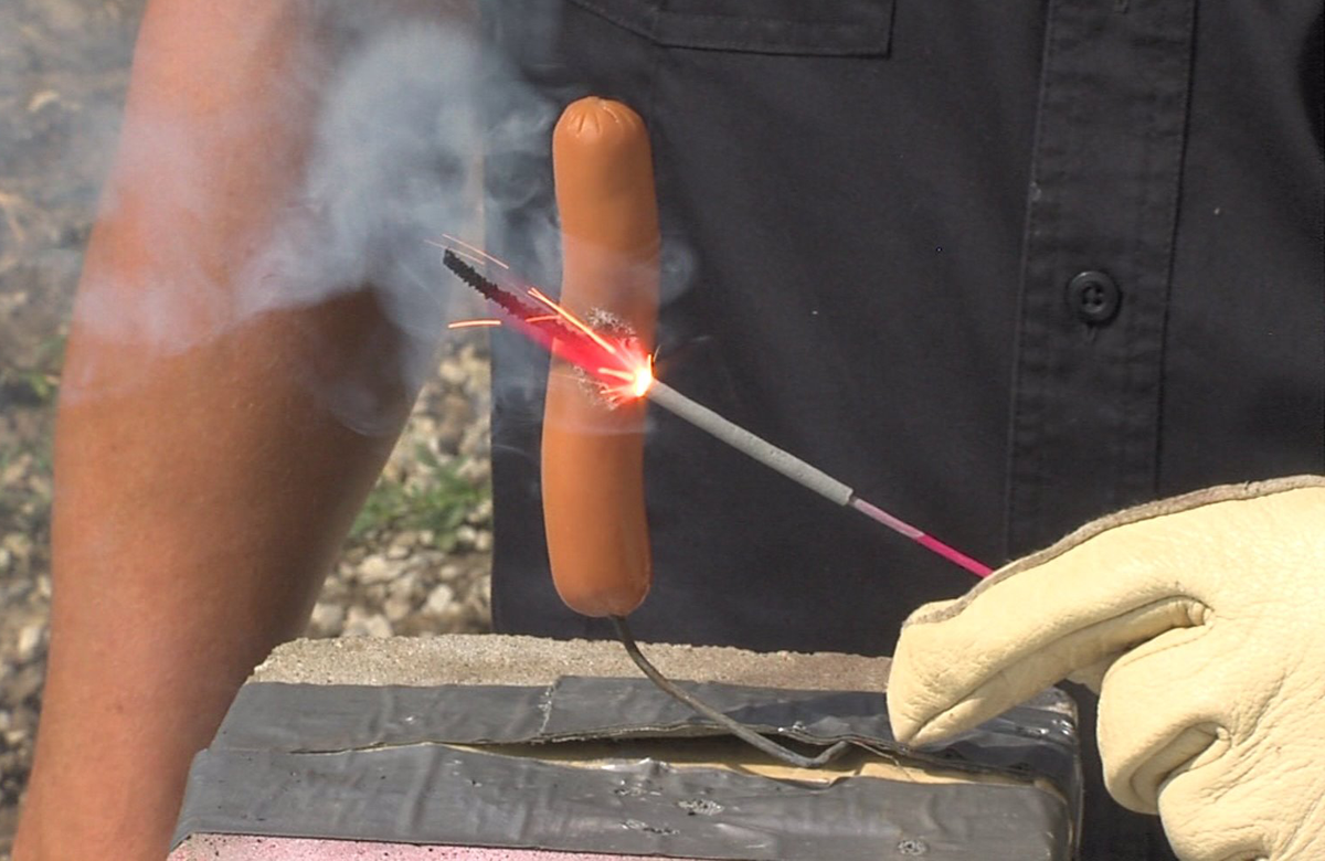 zenny_ann's tweet photo. I just know that @BB17_James is going to have a great Red Neck story about sparklers tonight!  #BB17 http://t.co/zo01YSivim