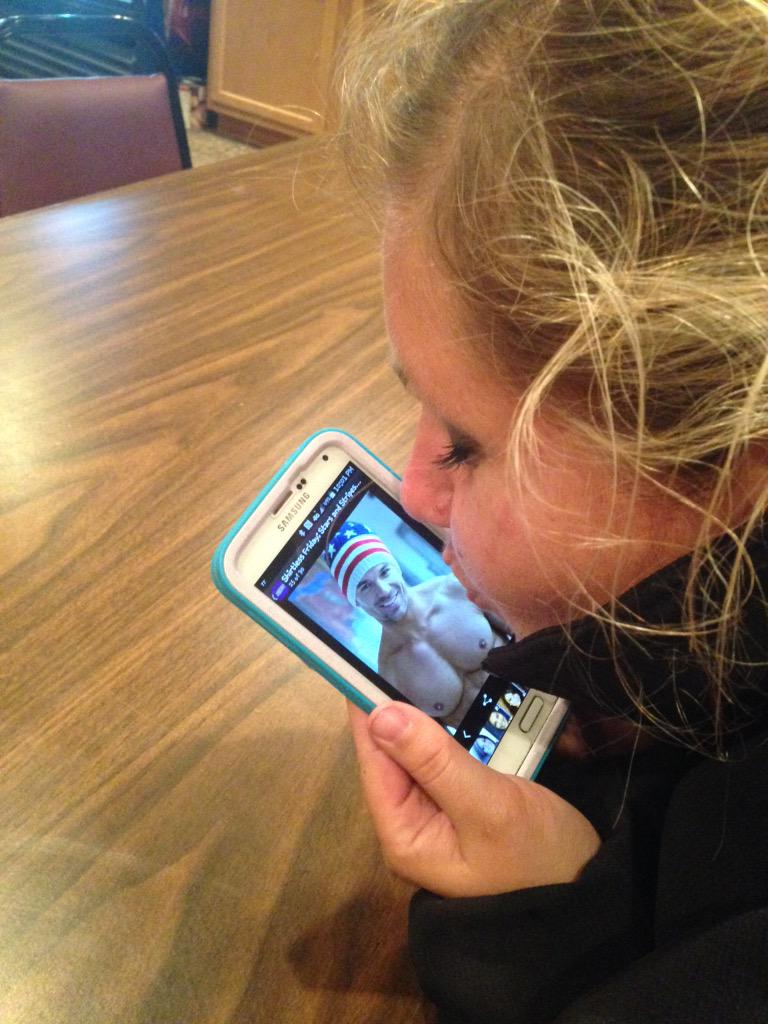 hcore1's tweet photo. My best friend loves #theBerry and #HMOTB @theberry http://t.co/XYFvG0iDZH