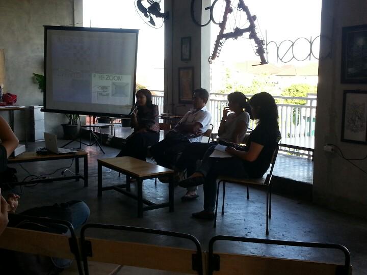 Mbak novita lagi sharing tentang responsible tourism is the future of travel .. kereeeen !!