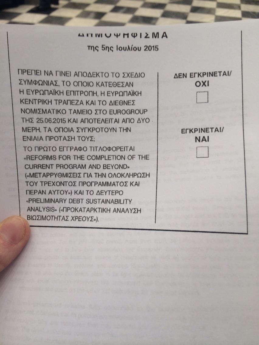 DavidCharter's tweet photo. Oxi or Nai? No or Yes on #Greek ballot paper today #Greferendum http://t.co/rGkXNxBom3
