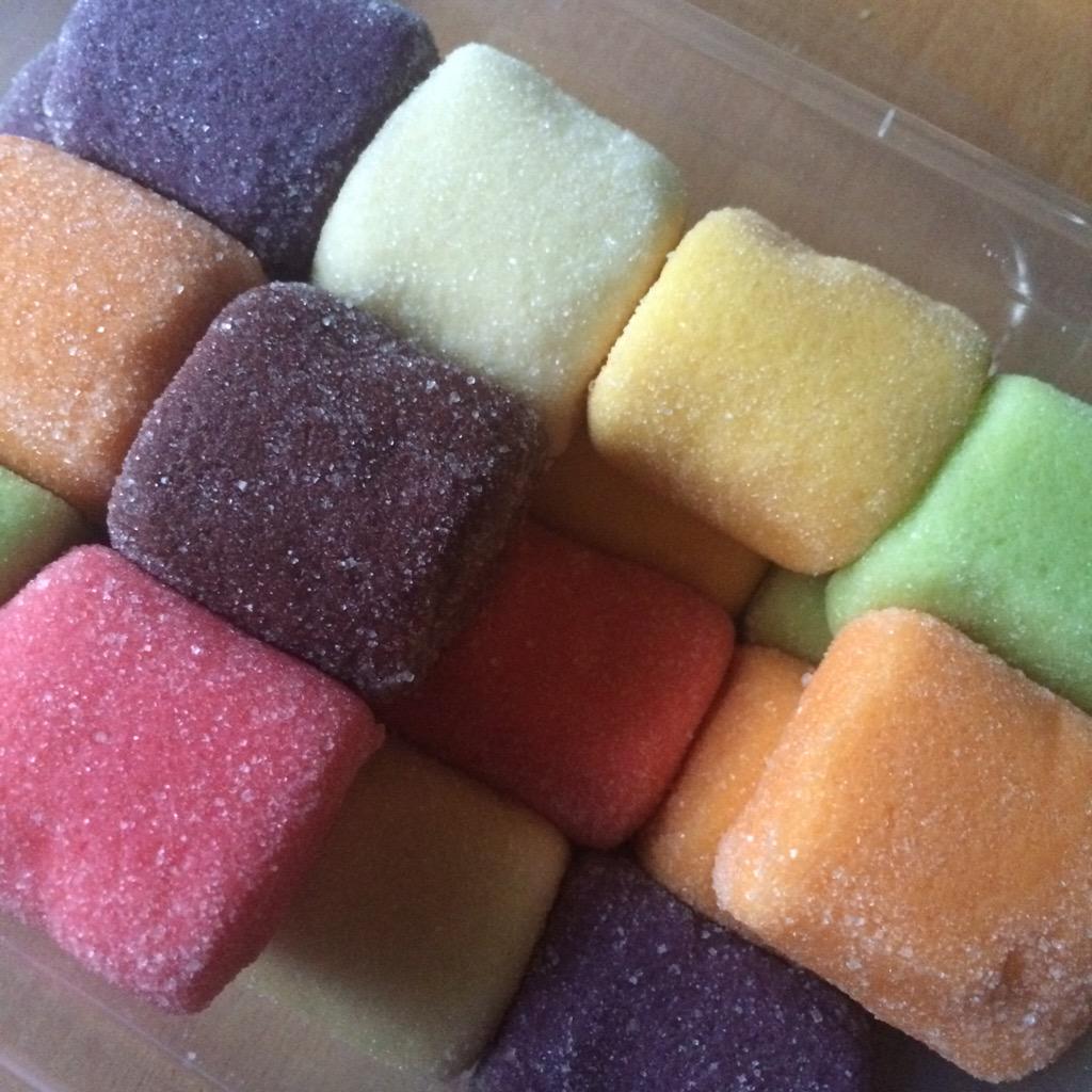 reeyowh's tweet photo. Such a sweet afternoon 😌 #pastimallows http://t.co/3uUJckFmzM