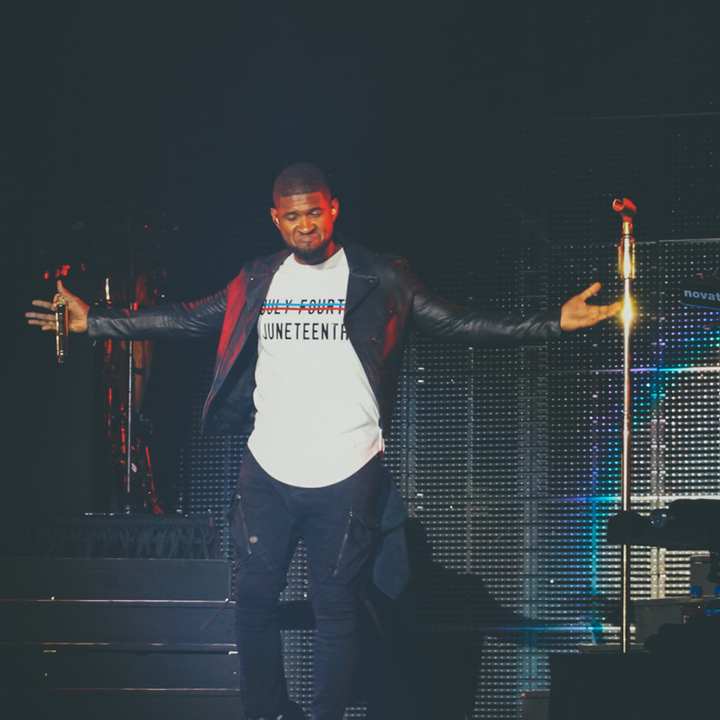 It's <a href="/USHER/">Usher Raymond IV</a> ba-by! What a way to #BringTheLove to #ESSENCEFEST. (And it's only day 3!)