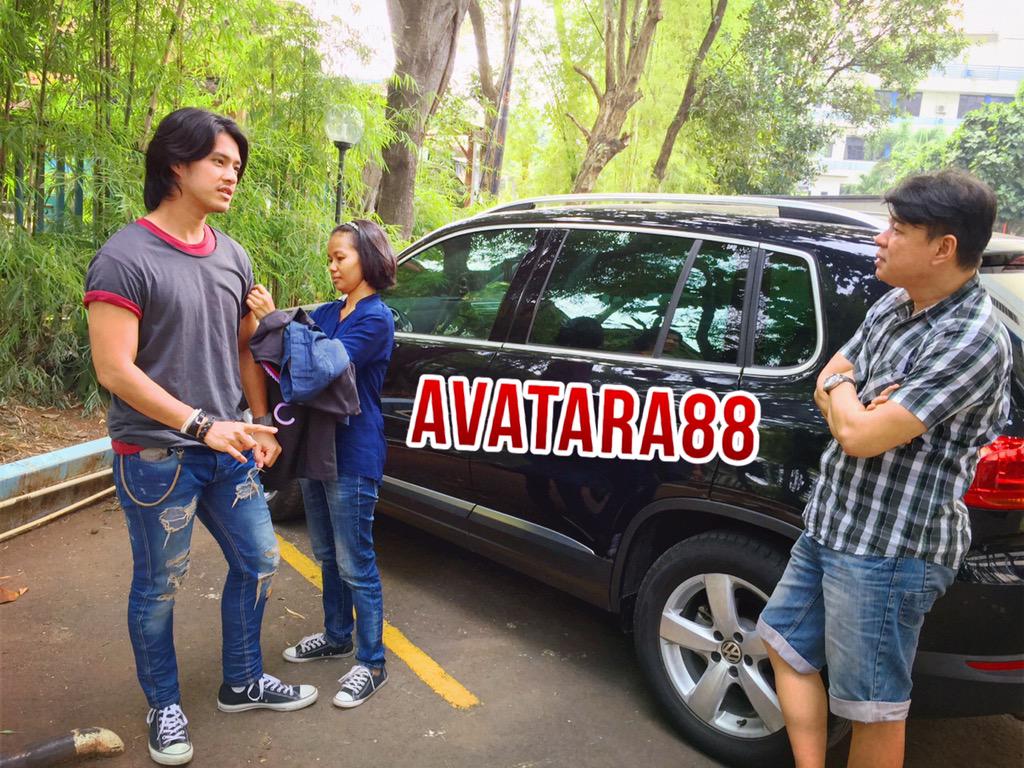 RANGGAMORGAN_FC's tweet photo. RT @sastragozali: @sulung88 at location w/@MorganOey #shoot #film #Dreams #day12 @avatara88 http://t.co/zCP9Fcjg10