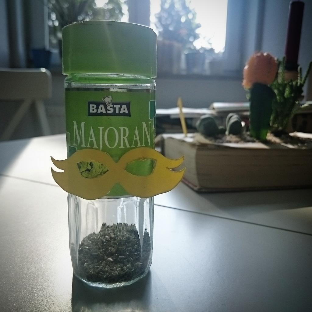 bambster's tweet photo. Bestestes Zelda-Spiel wo gibt. #tlots #majoransmask #ocrarinaofthyme http://t.co/iyLYkrQ9qO