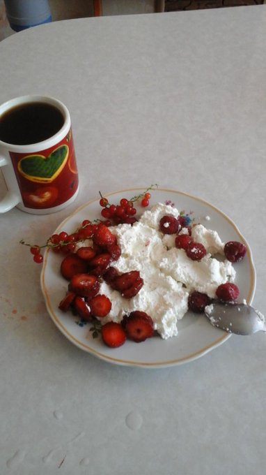 Breakfast time going to be online in a few. See you in my chat my dears muah http://t.co/Nzq6WsyBVN<a href="/tag/shows"class="tags"><span>#shows</span></a><a href="/tag/cam"class="tags"><span>#cam</span></a><a href="/tag/skype"class="tags"><span>#skype</span></a>