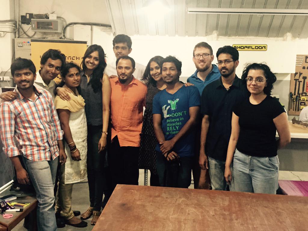 outthereandy's tweet photo. @profileowen with the simply superb @makewithWP team #innovation #Bangalore #bestmorninginalongtime http://t.co/Pi489eYr7G