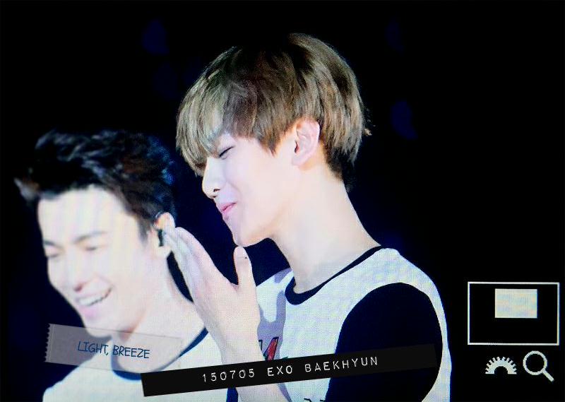 lightbreeze_'s tweet photo. 150705 SMT IN TOKYO EXO BAEKHYUN 도쿄 에셈콘 엑소 백현♡ 뽀뽀후가 뽀뽀쪽한당 http://t.co/gabsNSitHG