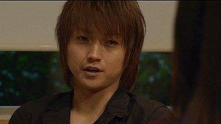 Okazu 最終回でドラマ版ライトが心臓発作で倒れたところに 藤原竜也が登場して 今までありがとう 偽物のキラ な展開だったら許すわ デスノート Http T Co Q35e9tbkua