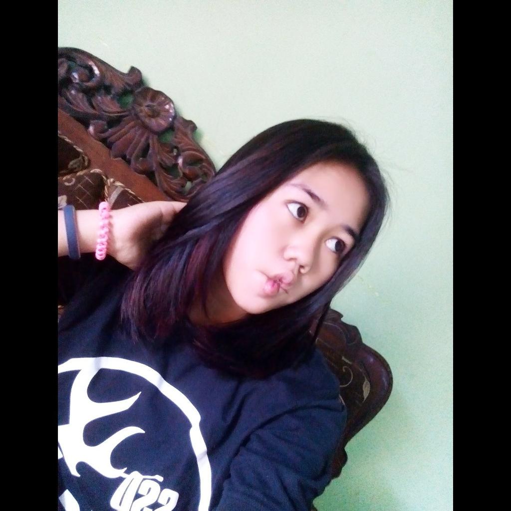 Dek Na ! (@_krisiana) on Twitter photo 