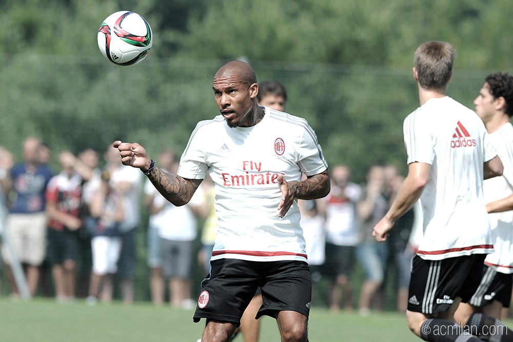 AC Milan tweet media