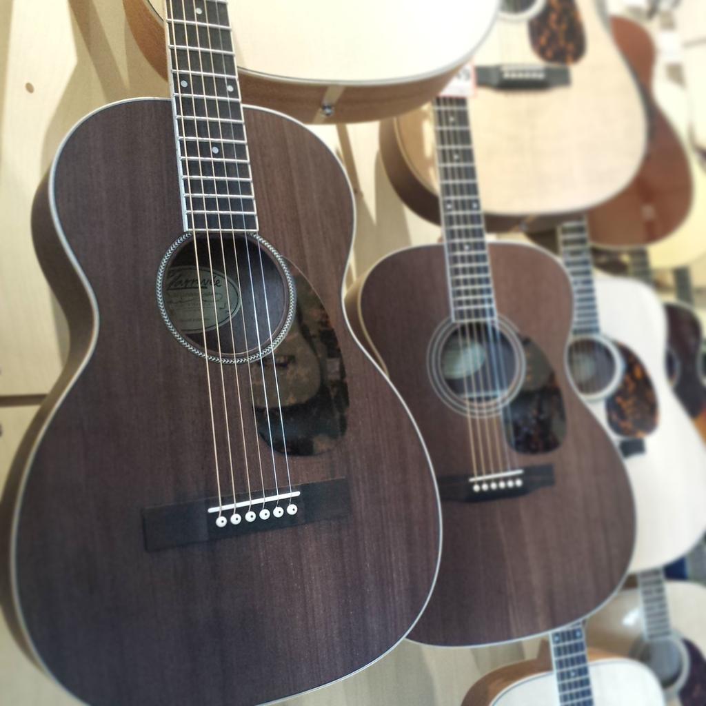 Larrivee Guitars Uk Larriveeuk Twitter Larrivee Guitars Uk Larriveeuk Twitter