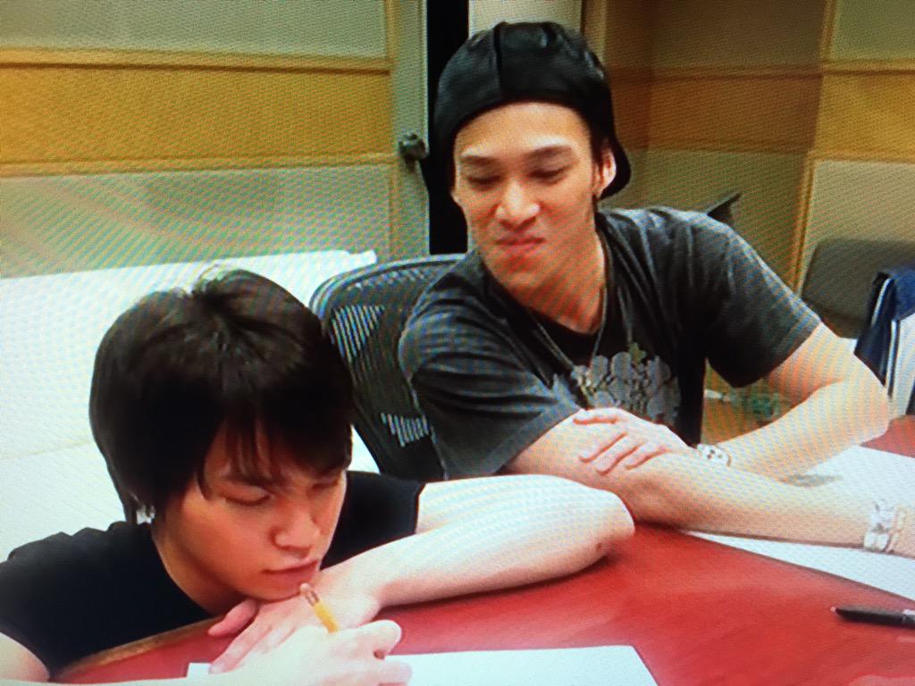 nikachan_ami's tweet photo. 千賀鼻の下伸びてるぞ http://t.co/RIEYUQN6hV