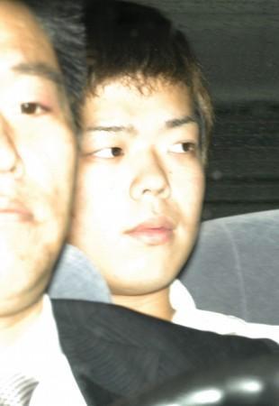 日本の確定死刑囚bot En Twitter 小林竜司 東大阪大生リンチ殺人事件 06年6 19 6 共犯の男の交流関係のトラブルで被害者の男性たちが 慰謝料を求めてきたので小林に相談 慰謝料を払うと誘い込み付いてきた被害者2人に集団リンチを加え 生き埋めに 死者2名