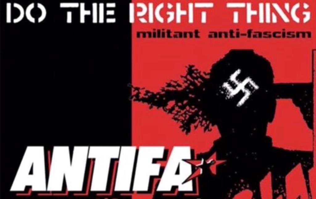JLRFB's tweet photo. @NorthEastEDL @York_AntiFA @YorkshireEDL ๐๐๐๐ that chestnut AGAIN #Fantasist #KeyBoardFash #NoShows #Antifa http://t.co/pps1ZCNcqN