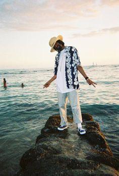 Happy Birthday to mothafuckin Mac Dre!! Music will forever be played! Thizz in Peace! Thizz Or Die U Beezy 