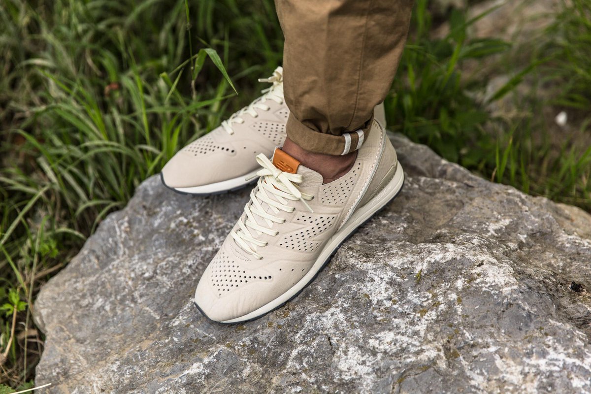 new balance mrl996dw