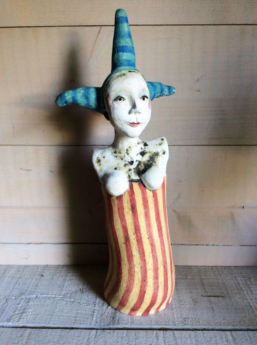 ThingsLessO's tweet photo. New in Sculptures by Sally Macdonnel, Tibetan Mahakala temple mask &amp; distressed tower birdcage. What an eclectic mix! http://t.co/3GL5ycDXd1