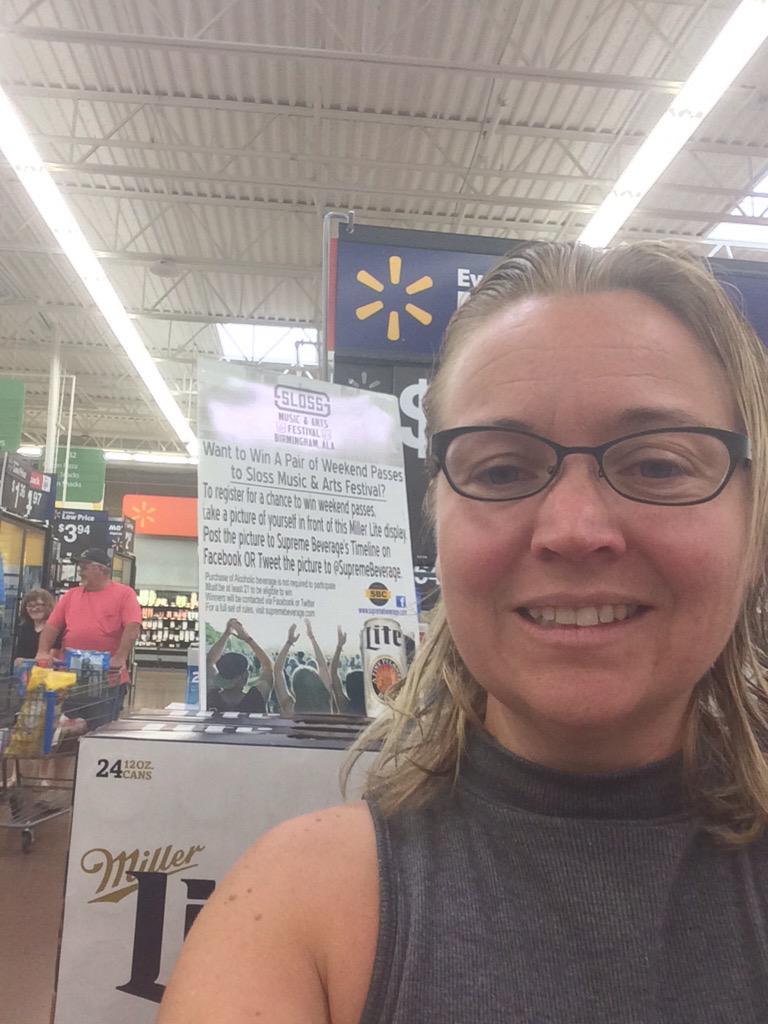 Julie Davis tweet media