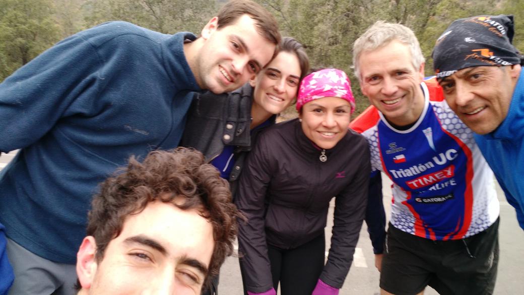 trailrunninguc's tweet photo. Excelente entrenamiento el de hoy, muy buena actitud! Grandes Trail Runners UC!! http://t.co/XT2XHdH9Gk